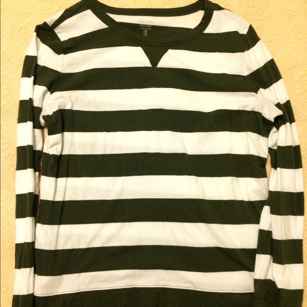 Gap Favorite Tee